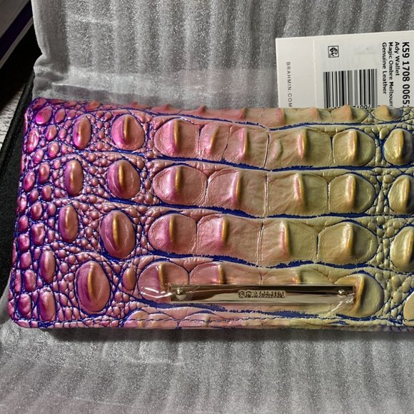 Brahmin Magic Ombre ady wallet NWT STOCK PHOTOS Only main image 2